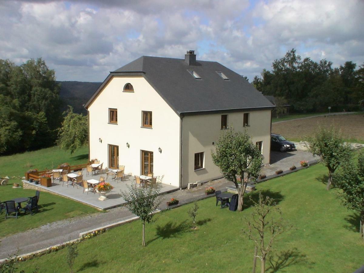 Bed and Breakfast L'orchidée Rochehaut Exterior foto
